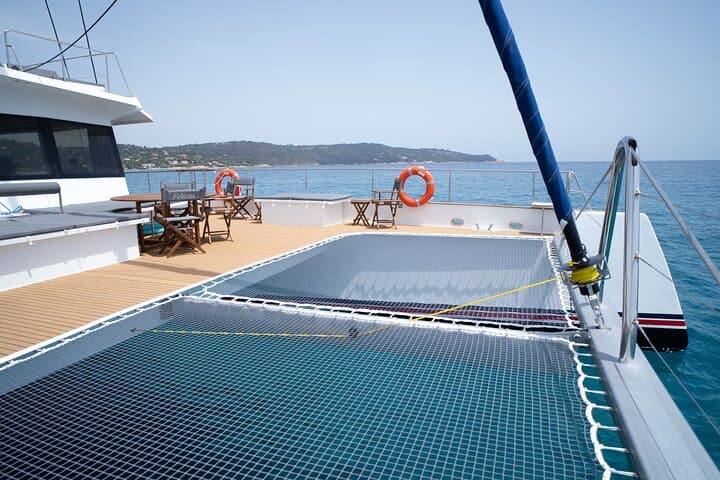 Sail to Cap Taillat: Full-Day Catamaran with Lunch from Saint-Raphaël photo 6