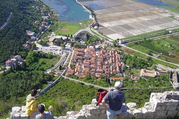 Peljesac Peninsula Private Wine Tour: Ston, Plavac Mali & Oyster Tasting photo 3