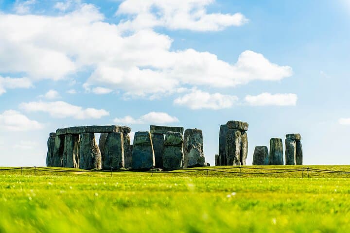 Windsor, Stonehenge and Bath Private Day Tour from London — Castle, Stones & Roman Baths photo 4