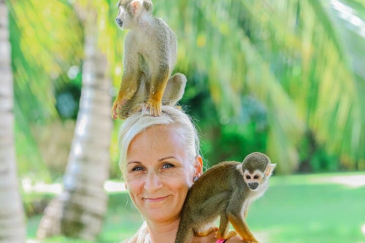 Private Monkey House VIP Experience in Punta Cana — 4 Monkey Species & Professional Photo Shoot photo 5
