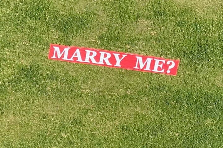 Helicopter Proposal Over Oahu: Marry Me Banner Flyover from Waikiki photo 5