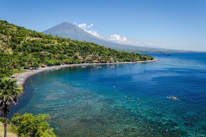 Explore Amed & Tulamben: Full-Day Snorkel Tour to the Liberty Wreck and Jemeluk Bay photo 1