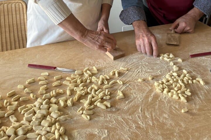 Lake Como Market Tour & Hands-On Cooking Class in Lierna with Local Host photo 3