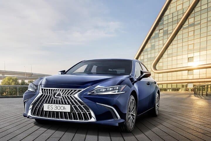 Private Luxury Airport Chauffeur Services in Dubai