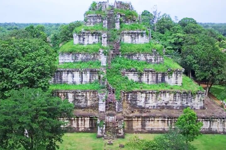 Beng Mealea to Koh Ker: Private Pre-Angkor Temple Adventure from Siem Reap photo 1