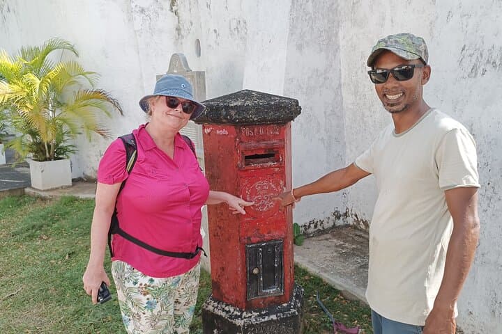 Galle Fort Walking Tour with a Local Resident: History, Architecture & Coastal Views photo 3