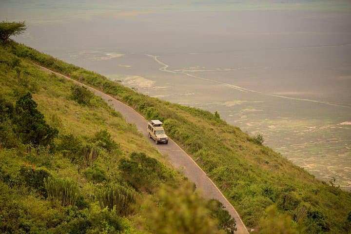 3-Day Private Mid-Range Safari: Serengeti & Ngorongoro Crater photo 1
