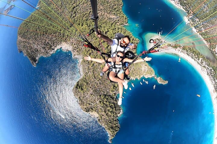 Tandem Paragliding Over Ölüdeniz: Babadag Flights to Blue Lagoon Beach Landing