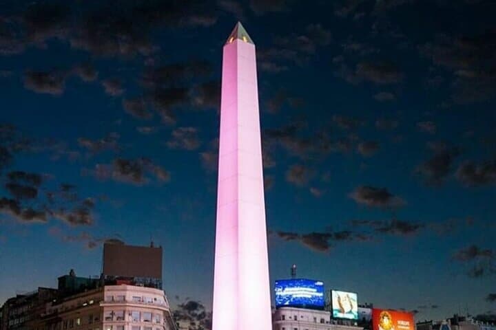Buenos Aires Night Tour: Private After-Dark City Experience with Local Guide photo 2