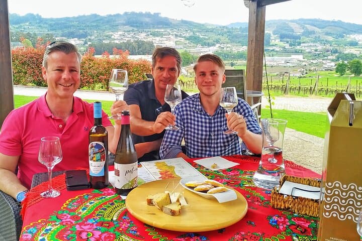 Douro Valley Green Wine Tour from Porto — Small-Group Day Trip photo 2