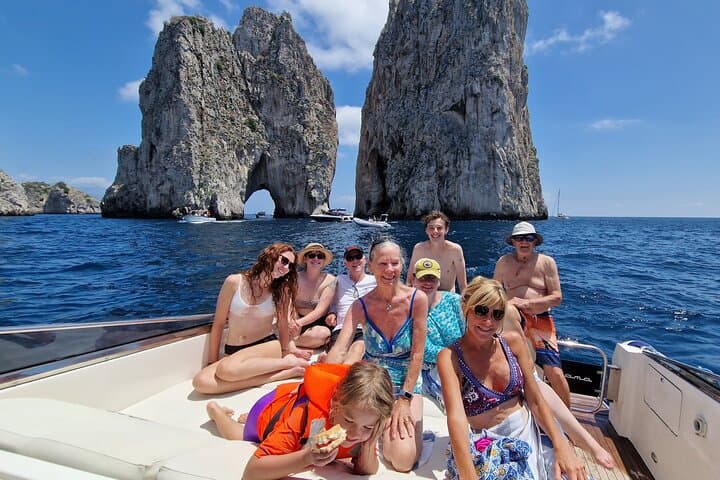 Capri Amazing Blue: 2-Hour Private Boat Tour of Grottos & Faraglioni photo 5