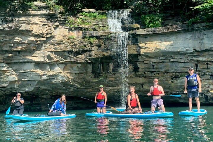Paddleboarding and Kayaking at Summersville Lake: Practical Guide to a Two-Hour Scenic Paddle photo 3