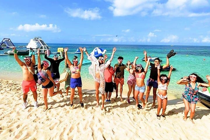 San Francisco Beach Club Cozumel Day Pass — Snorkel, Kayak & Pool Access photo 4