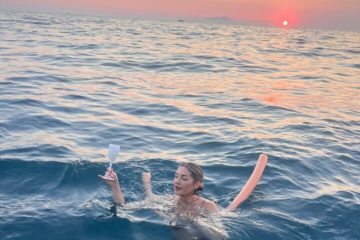 Sorrento Sunset Private Boat Tour: Private Boat Charter at Golden Hour photo 1