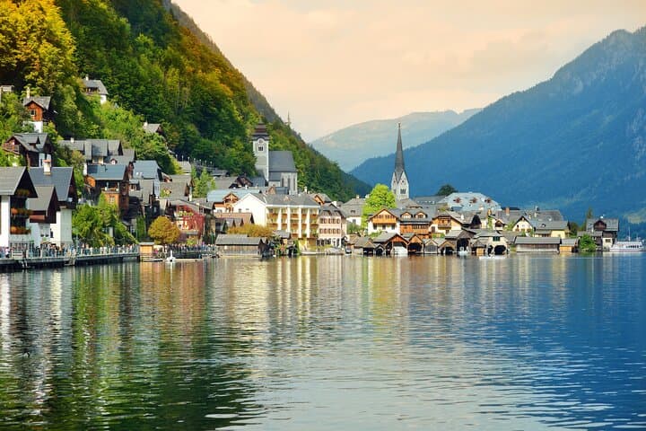 Private Day Trip from Munich to Eagle's Nest, Konigssee & Salzburg photo 5