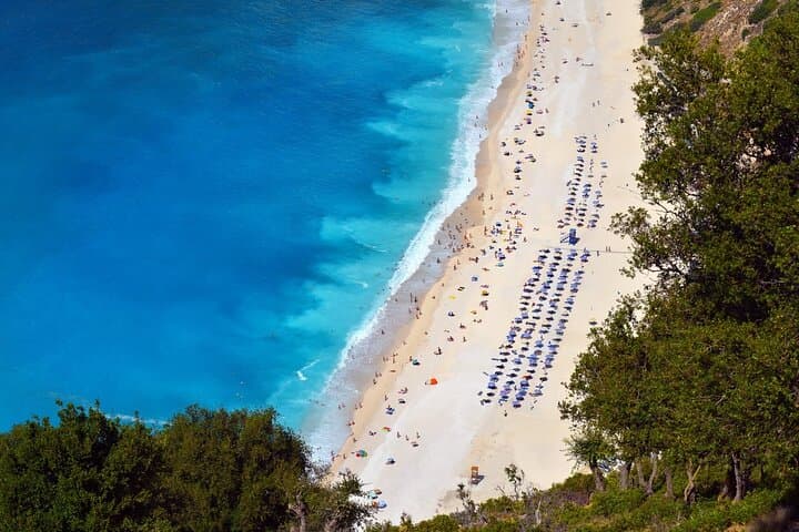 Myrtos Beach, Assos & Fiscardo Day Trip — Swim, Village Strolls & Coastal Views in Kefalonia
