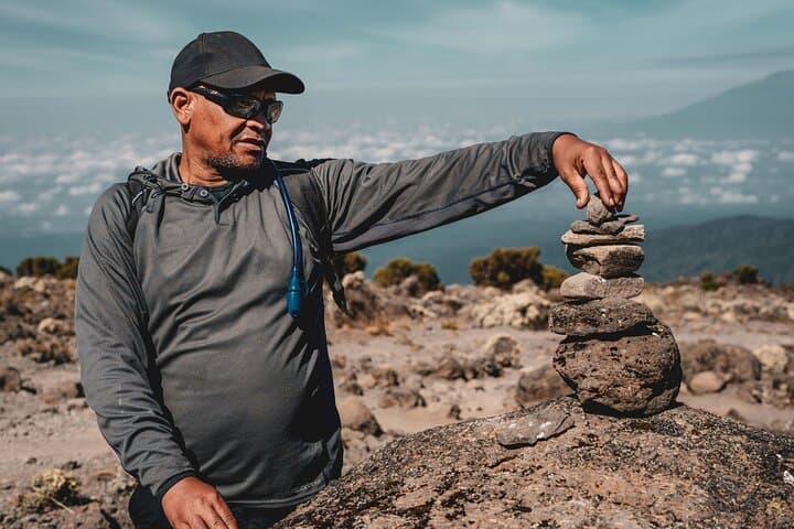 7-Day Lemosho Route Kilimanjaro Summit: Private Guided Trek to Uhuru Peak