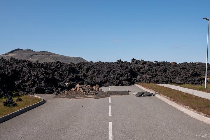 Half-Day Reykjanes Lava Fields & Grindavík Volcano Tour from Reykjavík photo 6