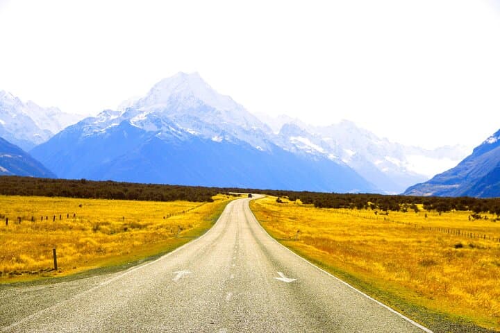 Lake Tekapo Stargazing & Mount Cook 2-Day Tour from Christchurch photo 2