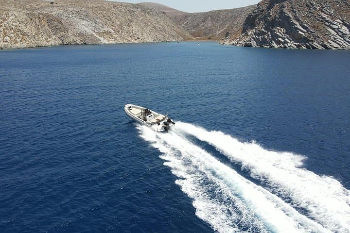 Private Snorkeling Boat Trip from Heraklion — Hidden Reefs & Underwater Ruins photo 4