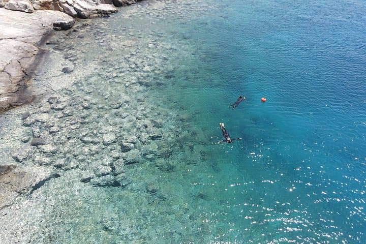 Private Snorkeling Boat Trip from Heraklion — Hidden Reefs & Underwater Ruins photo 2