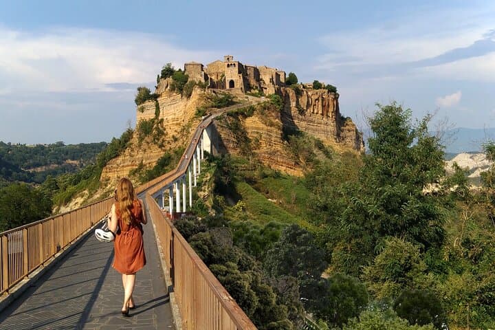 Full-Day E‑Bike Tour to Civita di Bagnoregio and Orvieto from Rome — Wine Tasting & Dinner