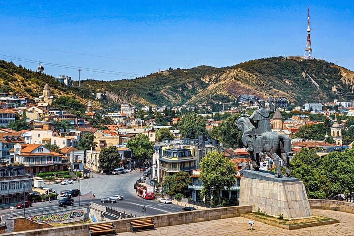 Tbilisi Driving-Walking Tour: Old Town, Cable Car & Metekhi Highlights