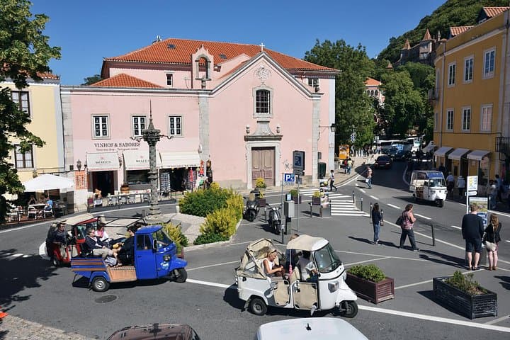 Sintra Private Tuk Tuk Adventure: 1-Hour Guided Tuk Tuk Tour with Local Guide