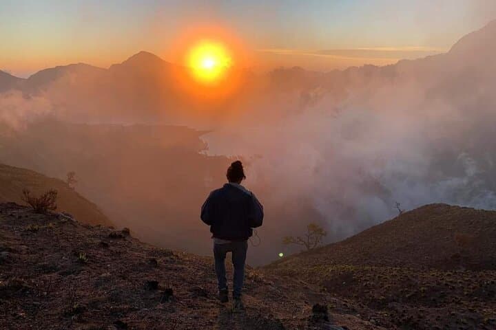 Mount Rinjani 2-Day Crater-Rim Trek from Senaru photo 4