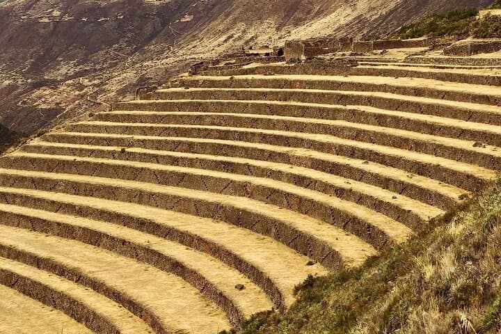 7-Day Lima, Ica & Cusco: Machu Picchu and Rainbow Mountain Adventure photo 4
