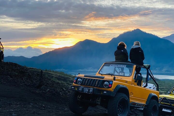 Jeep Sunrise to Mount Batur Summit and Volcanic Hot Springs photo 2
