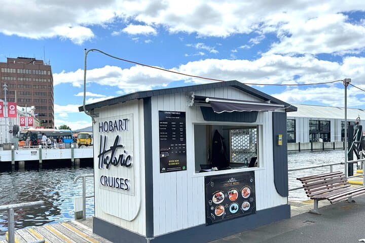 Derwent River Historic Harbour Cruise from Hobart — 1-Hour Scenic River Tour photo 6