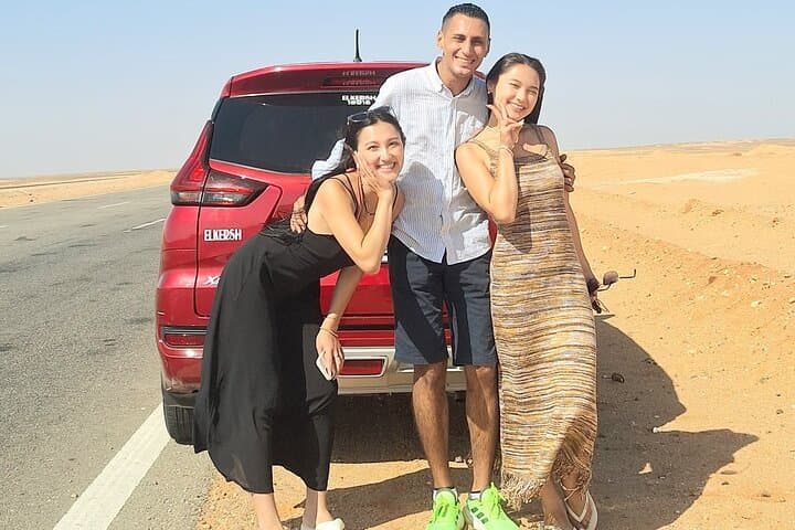 White and Black Desert Overnight Safari from Cairo: Bahariya to the White Desert photo 2