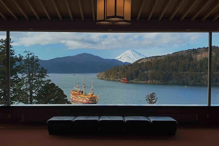 Cherry Blossoms and Volcanoes: Private Hakone Day Tour from Tokyo photo 6