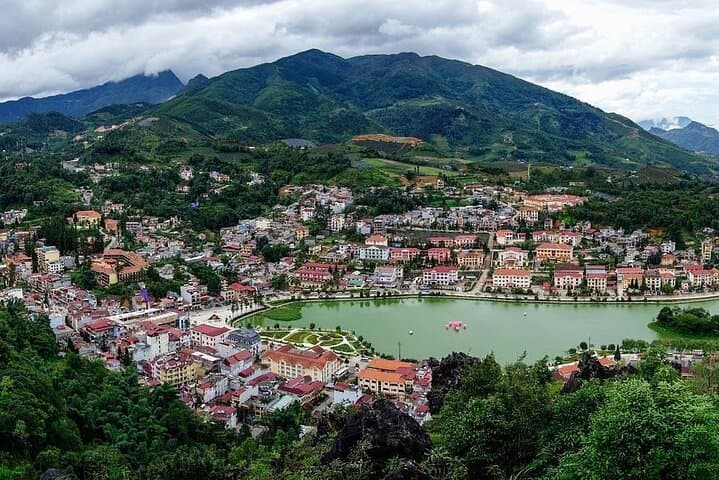 Ham Rong Mountain Trekking: Sapa Day Hike with a Hmong Local Guide photo 2