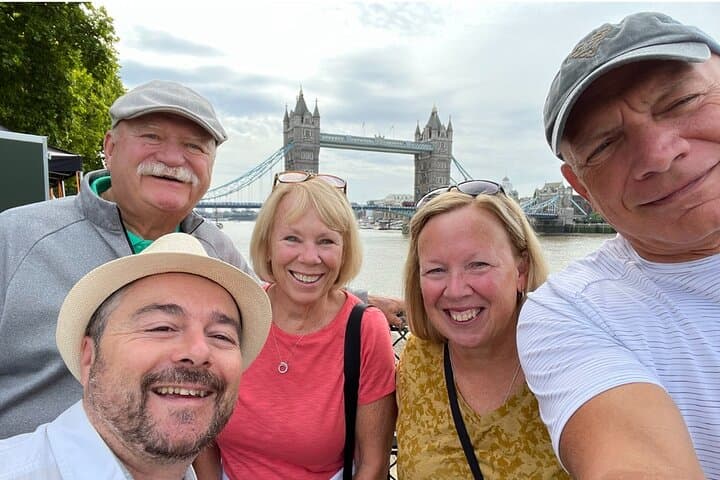 Royal London Grand Tour: Private Chauffeur with a Blue Badge Guide photo 2
