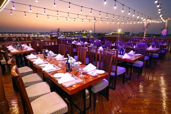 Marina Dubai Dhow Cruise: Dinner and Live Entertainment on a Traditional Dhow photo 5