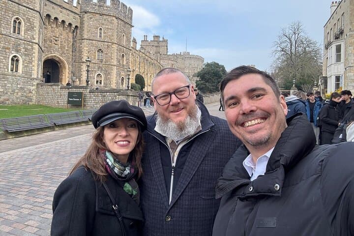 Private Car Tour to Stonehenge and Windsor Castle from London photo 6