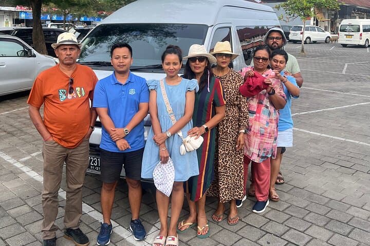 Private Bali Big Van Charter with English-Speaking Driver — Ubud & Central Bali Day Trips photo 2