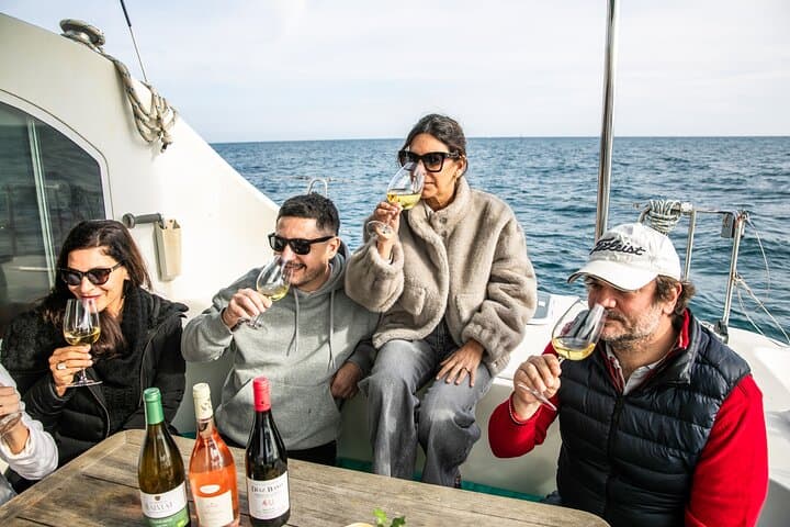 Private Barcelona Catamaran Wine Tasting & Tapas Cruise photo 5