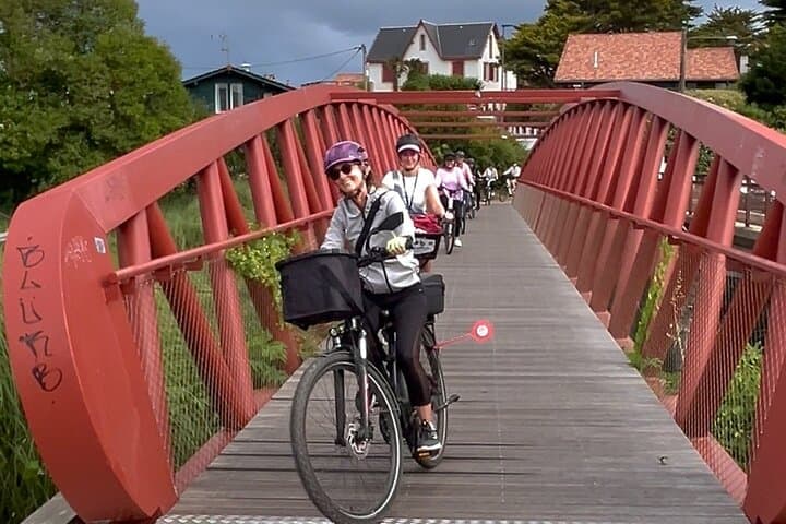 Guided Electric Bike Tours from Biarritz — Basque Coast E‑Bike Ride photo 4