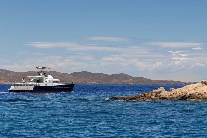 Private Full-Day Catamaran Cruise Around Milos: Kleftiko, Gerakas & Fyriplaka photo 5