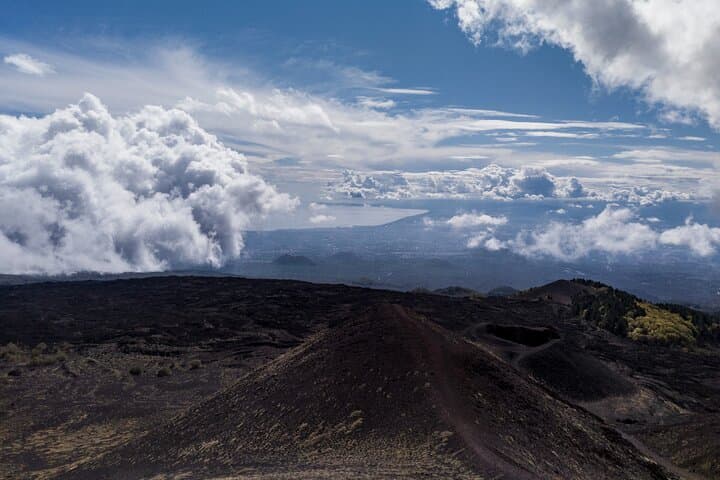 Etna volcano hike from Syracuse with lunch and wine tasting photo 3