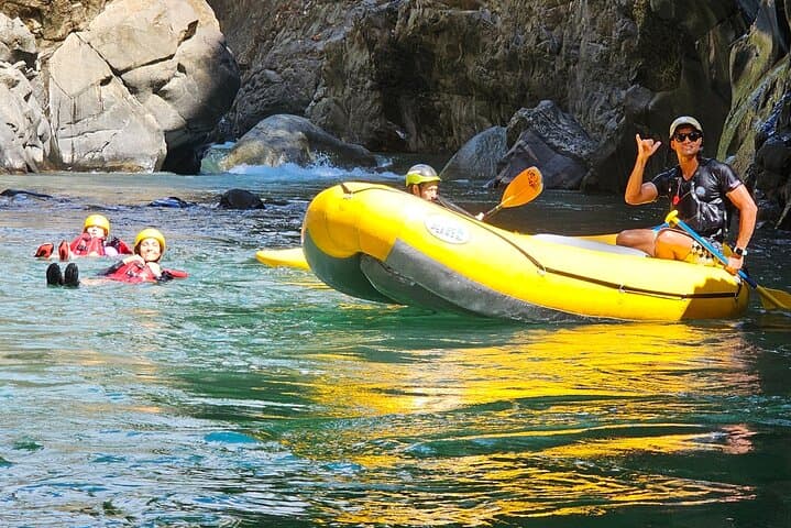 Chorro Rafting: Class III–IV Whitewater on the Naranjo River from Dominical, Costa Rica photo 3