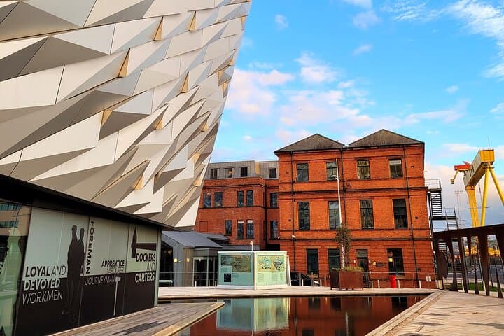 Belfast in 60 Minutes: Private Local Walking Tour of Cathedral Quarter & Waterfront photo 2
