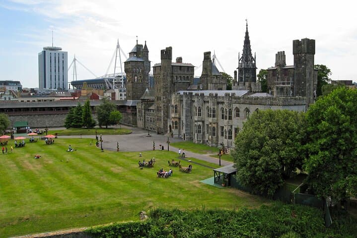 Cardiff in 60 Minutes: Local-Led Walking Tour of Markets, Castle & Arcades photo 3