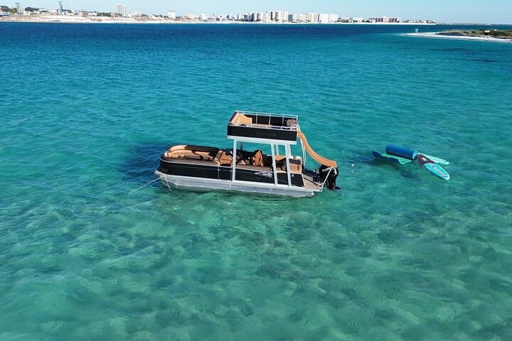 Private Crab Island Luxury Slide Pontoon Charter — 4-Hour Destin Pontoon Rental photo 4