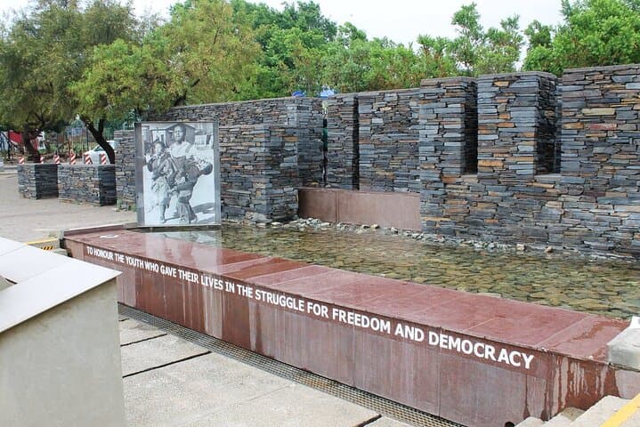 Soweto Half Day Cultural Tour — Mandela House, Hector Pieterson & Vilakazi Street photo 3
