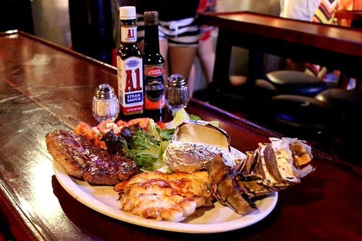 Cancun Pirate Ship Dinner & Show — Family Galleon Cruise with Buffet & Open Bar photo 4