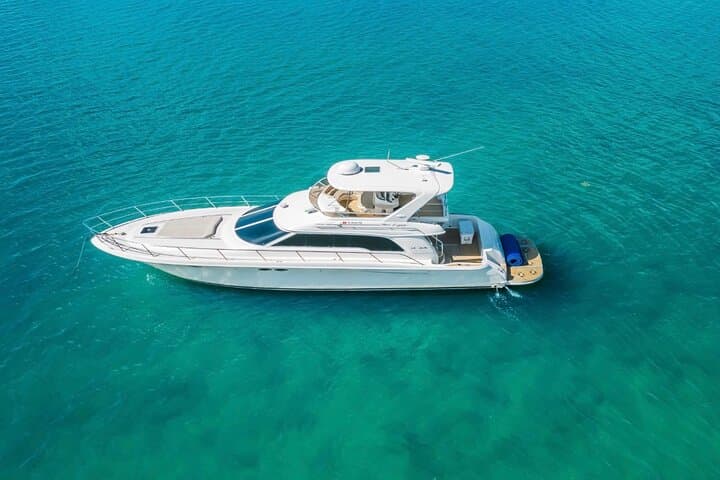 Miami Private Yacht Tour: 4-Hour Luxury Flybridge Charter Along Biscayne Bay photo 1